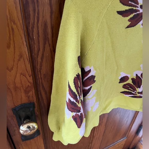Anthropologie Beatriz Mock Neck Floral Sweater in Chartreuse size S VGC - Picture 12 of 15